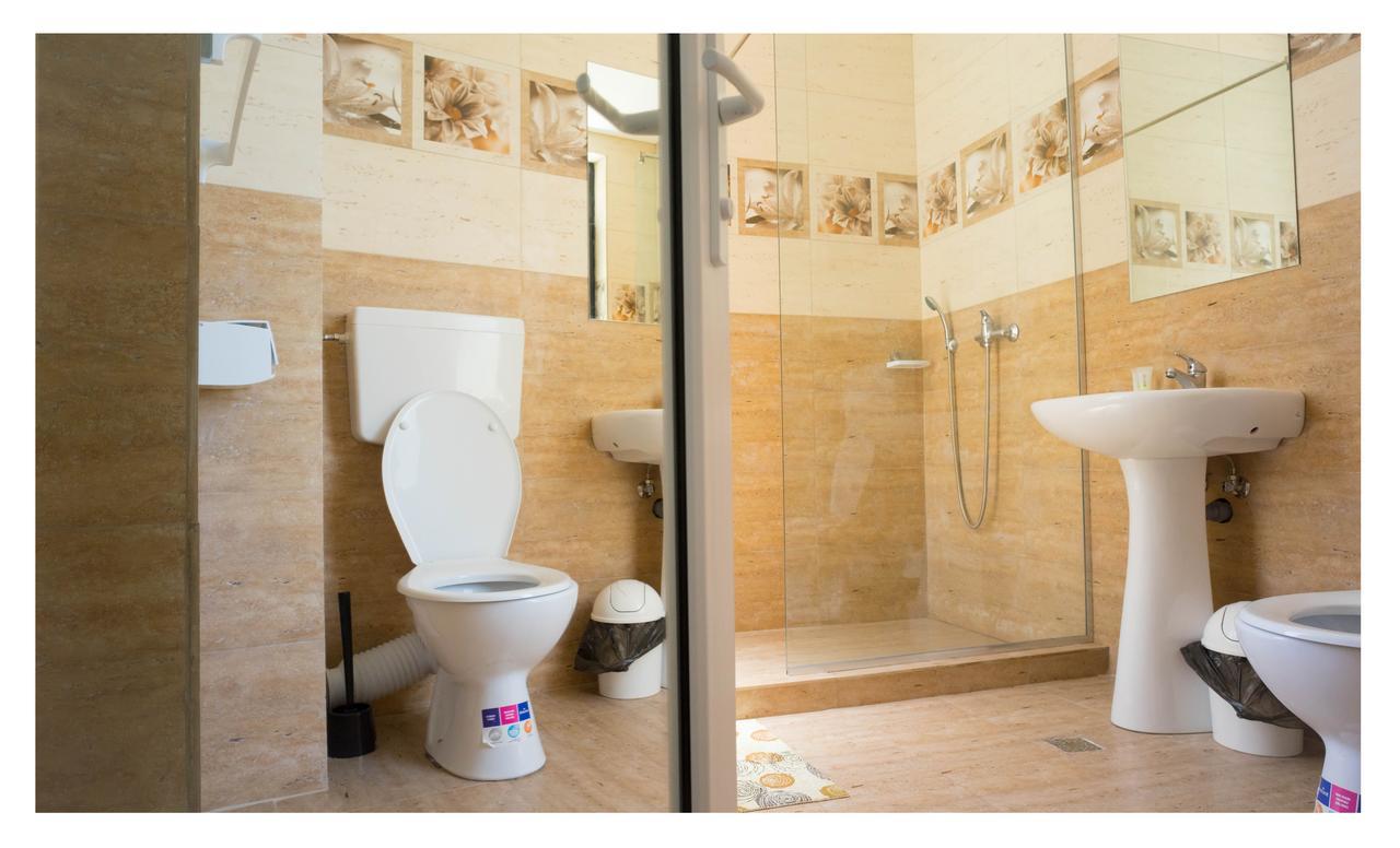Hotel Neptun Eforie Экстерьер фото