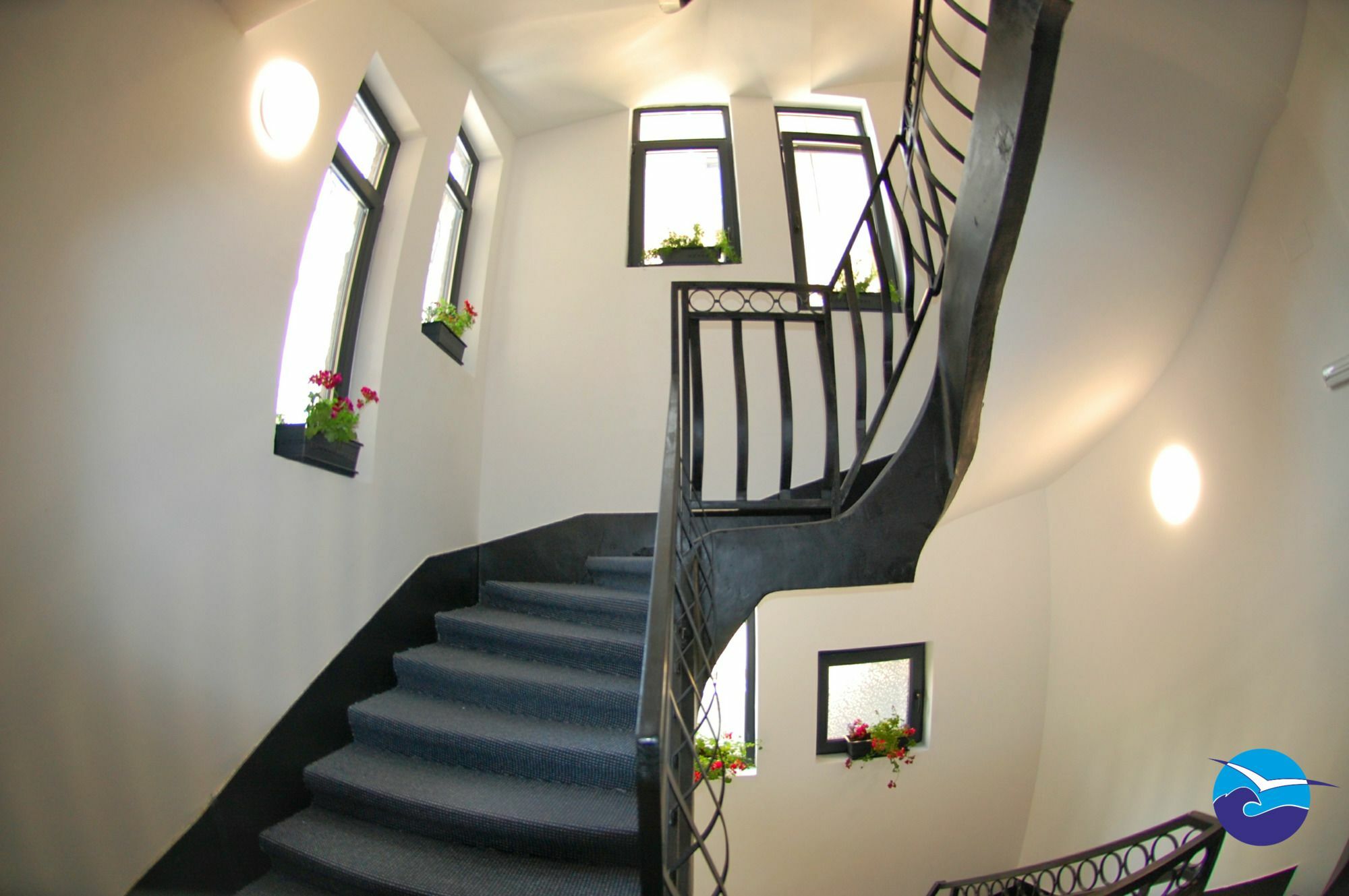 Hotel Neptun Eforie Экстерьер фото