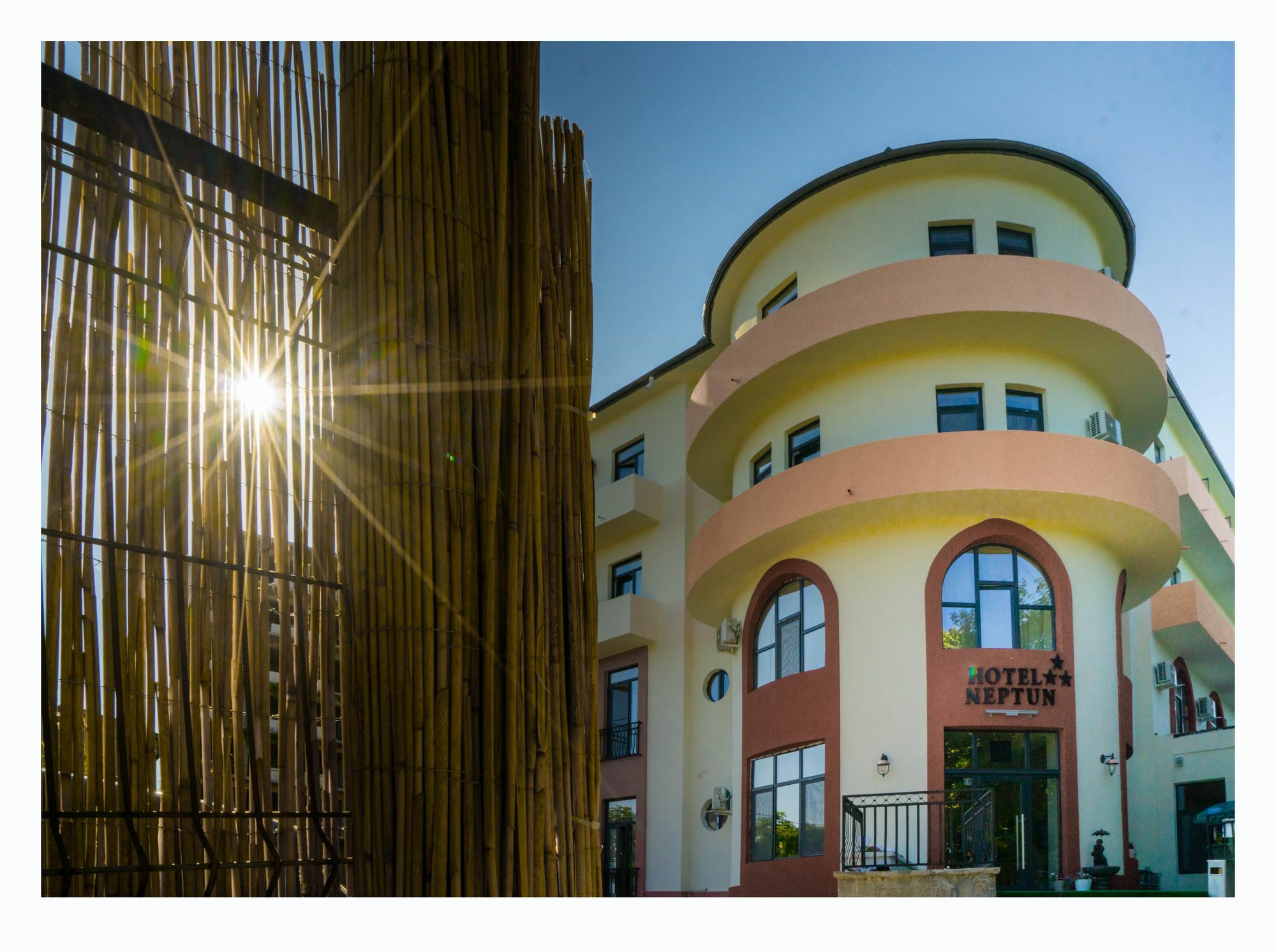 Hotel Neptun Eforie Экстерьер фото